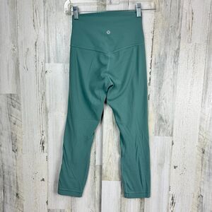 Lululemon wunder under cropped seafoam mint sage green leggings size 2
